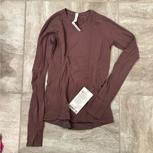 COPY - NWT lululemon Runderful long sleeve shirt sz 4